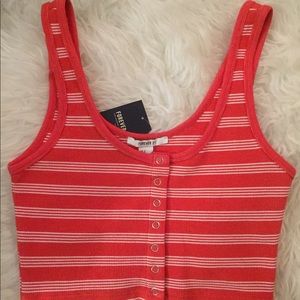 Forever 21  Crop Top. Size Small. NWT